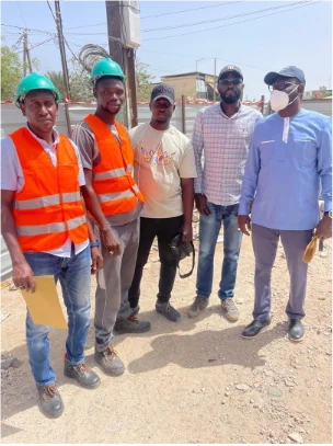 L'équipe PARTENAIRE 2S sur un chantier à Dakar